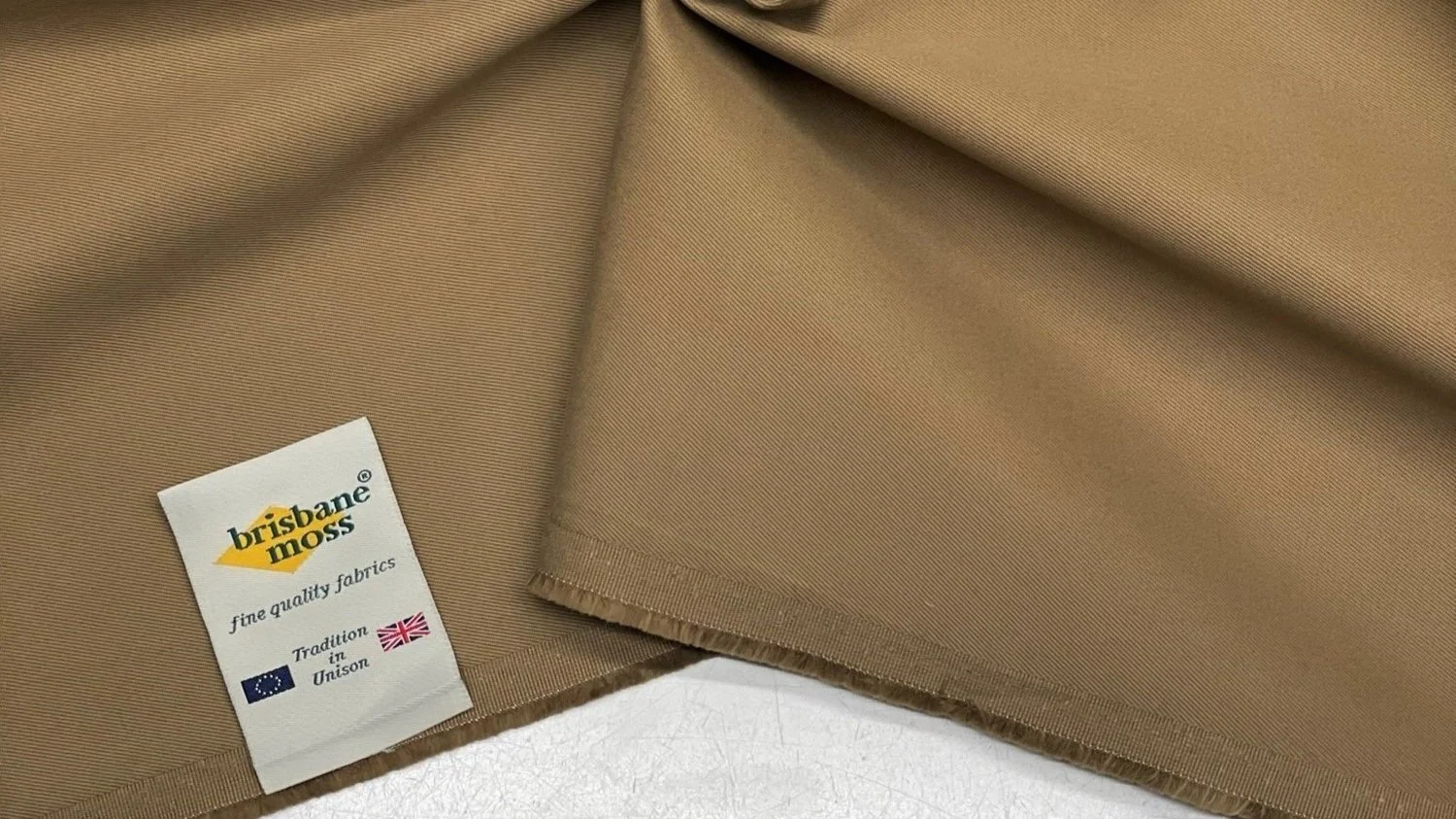 Brisbane Moss — De Oost Bespoke Tailoring